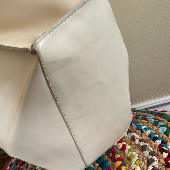 Furla Cream Tote Bag - Picture 9 of 12